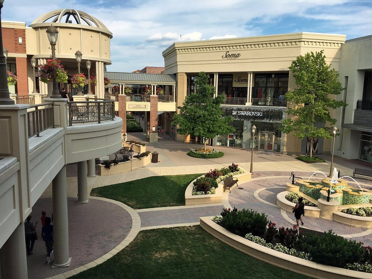 Short Pump Town Center